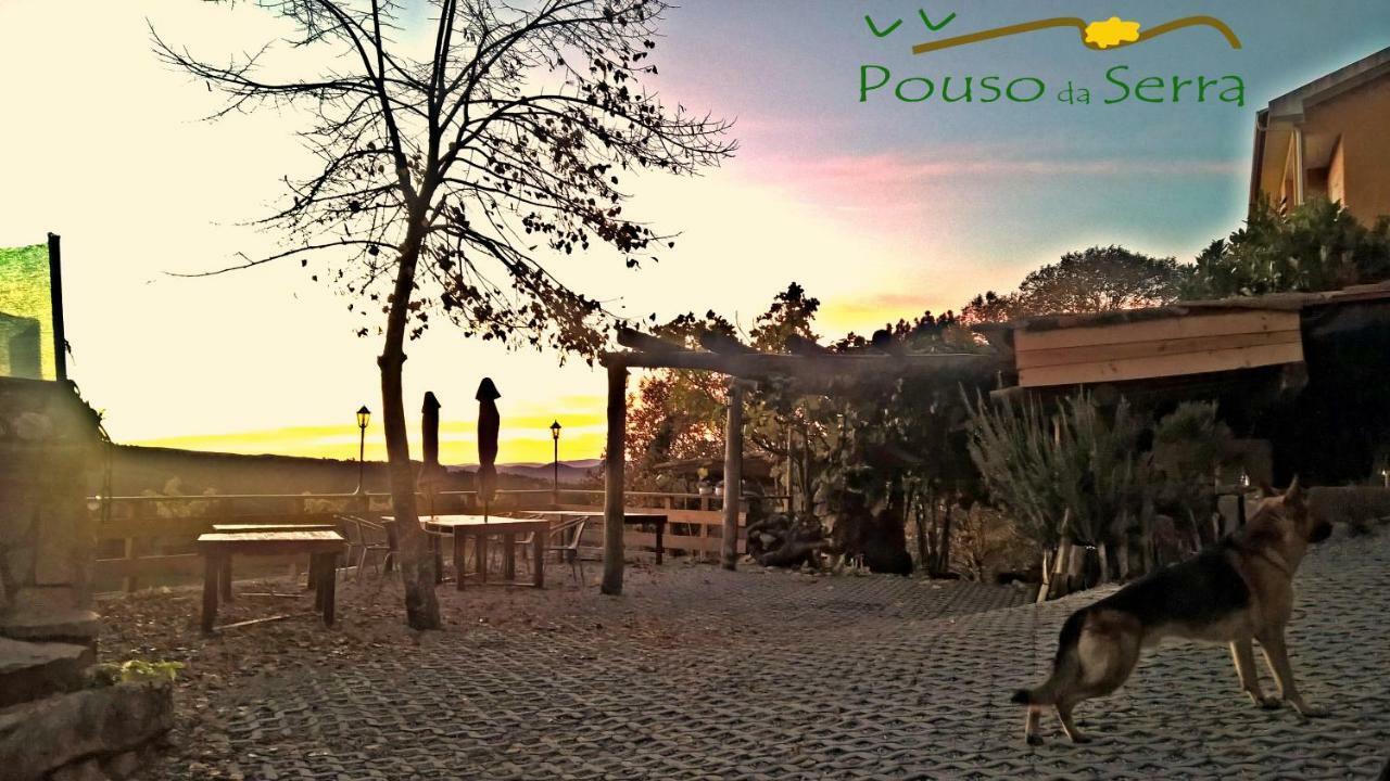Chale Pouso Da Serra - Casas De Montanha Costilhao Esterno foto